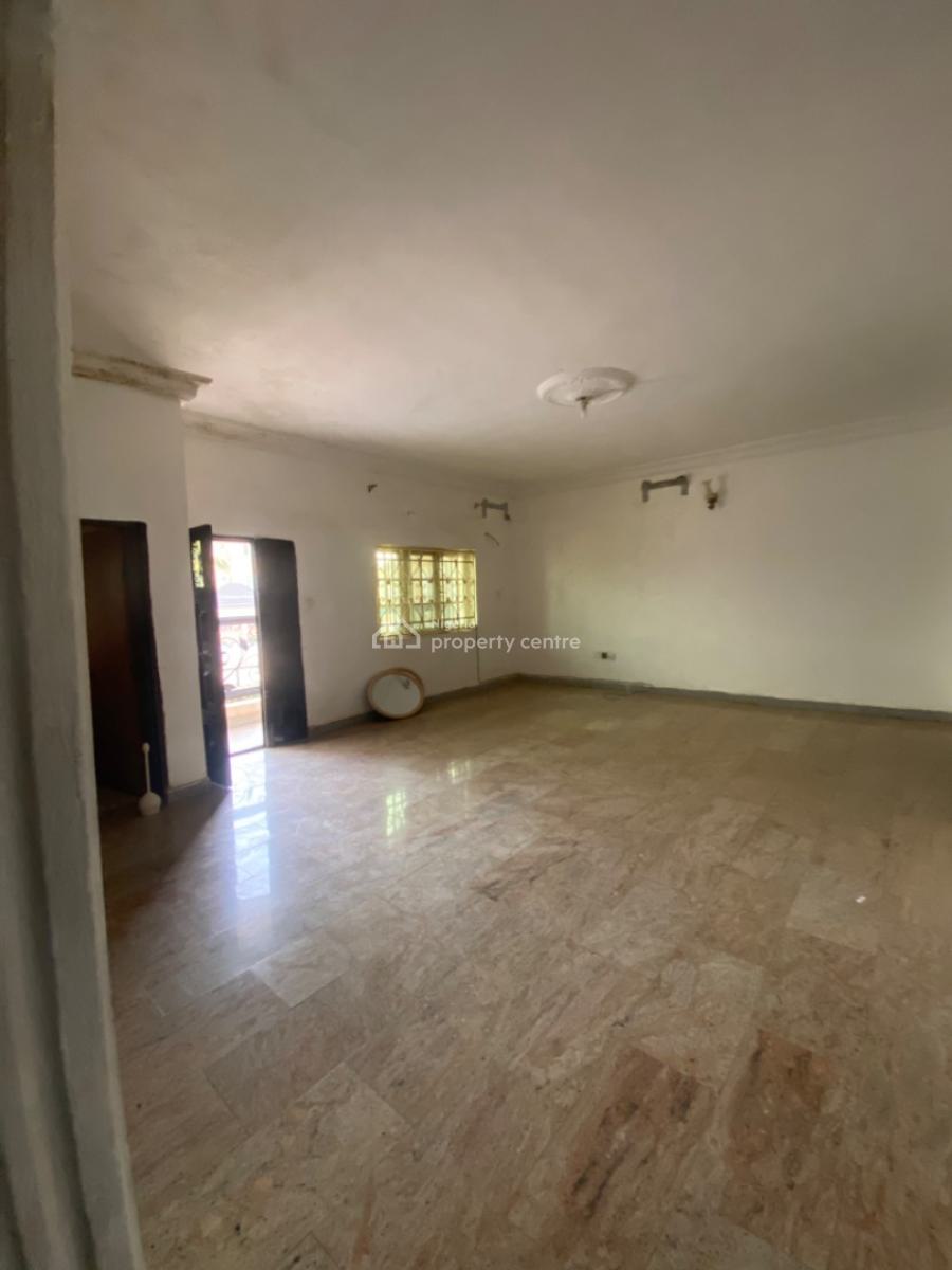 Massive 3 Bedroom Flat in a Secured and Gated Compound, Life Camp, Abuja, Flat / Apartment for Rent