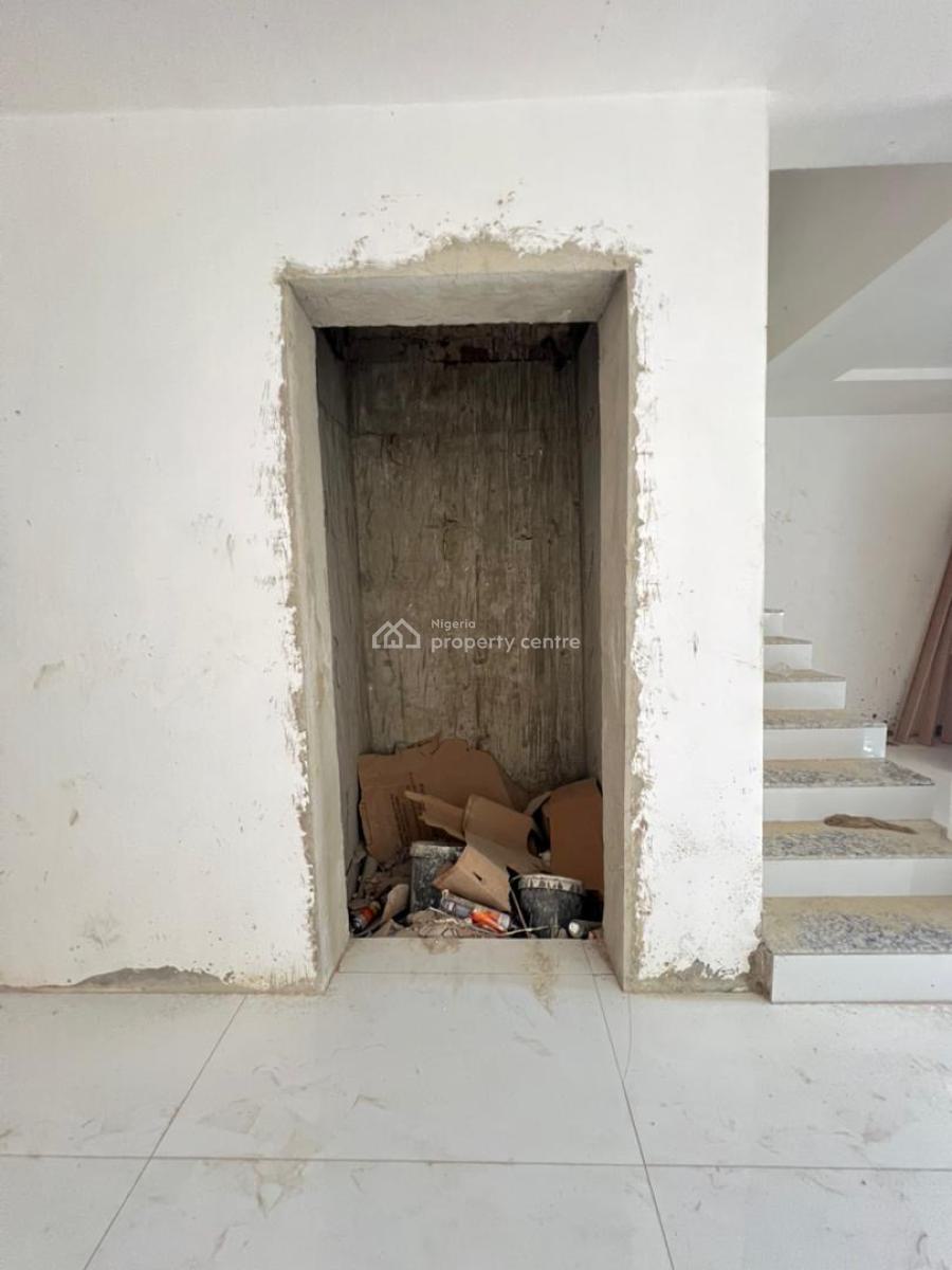 Classic 5bedroom Semi Detached Home, Ikoyi, Lagos, Semi-detached Duplex for Sale