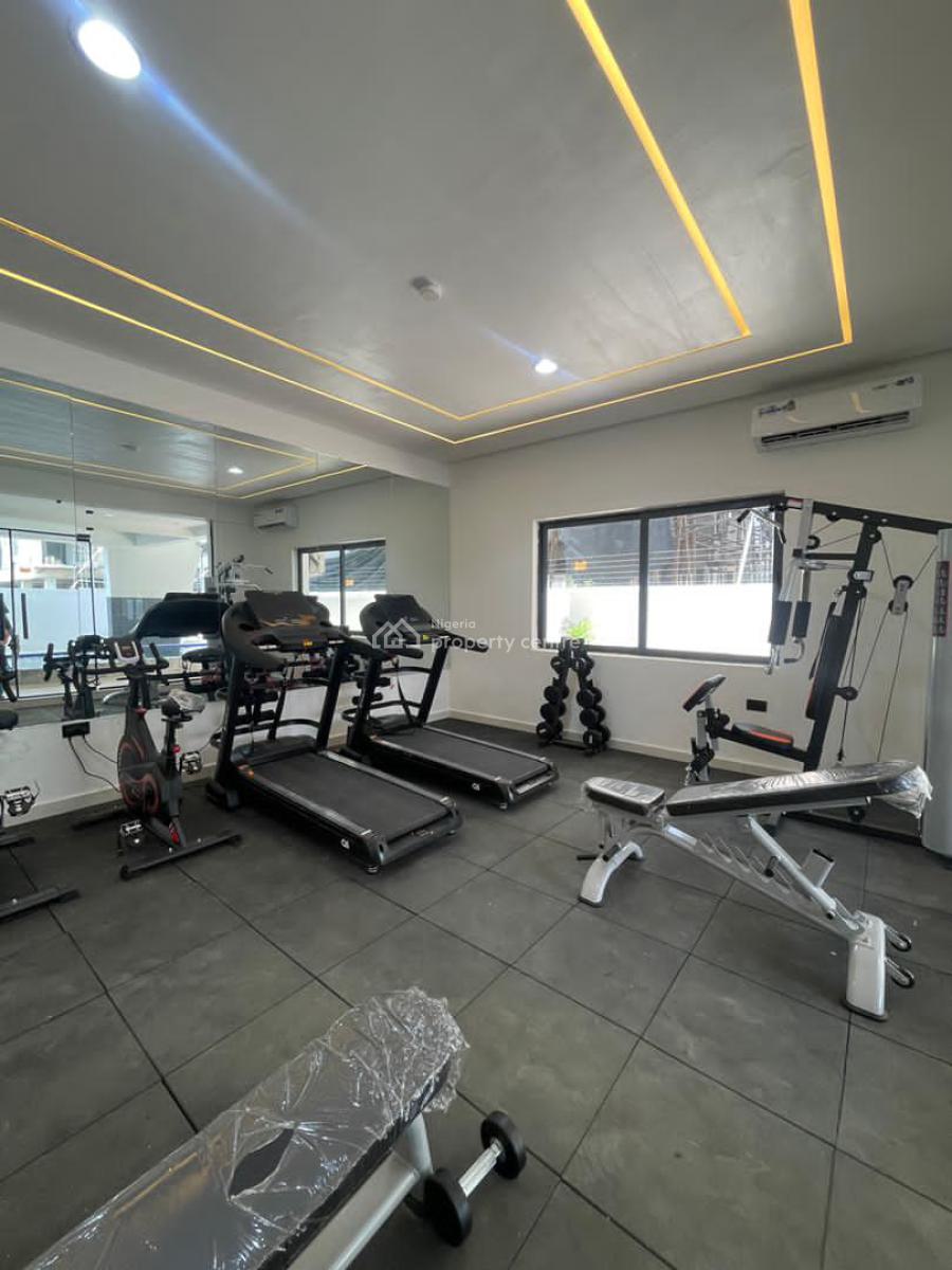 Spacious  2 Bedroom Apartment with Gym & Swimming Pool, Lekki Phase 1, Lekki, Lagos, Flat / Apartment for Sale