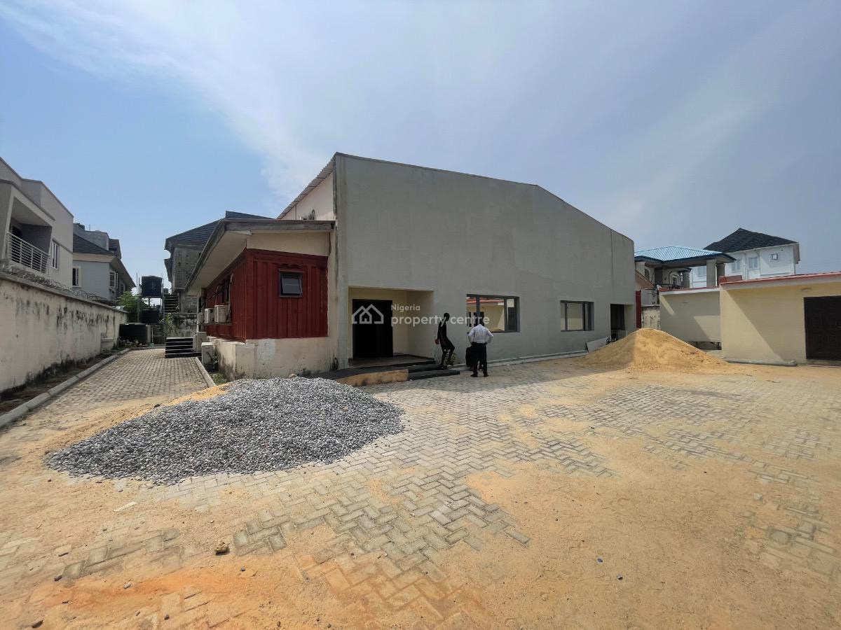 1000sqm Warehouse with 4rooms Office and 3rooms Bq at Lekki Phase 1, Lekki Phase 1, Lekki, Lagos, Warehouse for Rent