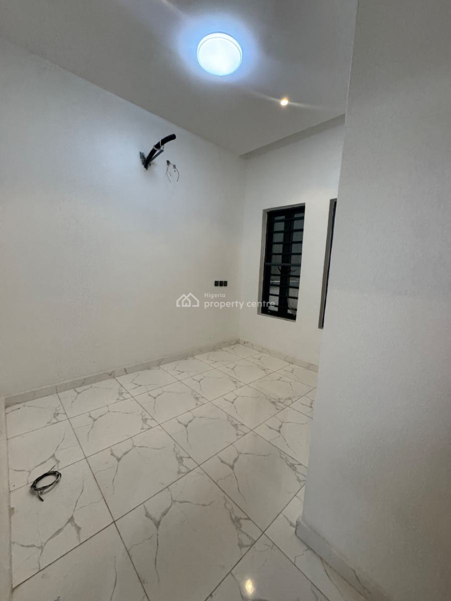 4 Bedrooms Terrace Duplex with Swimming Pool and Gym, Ajah, Lagos, Terraced Duplex for Sale