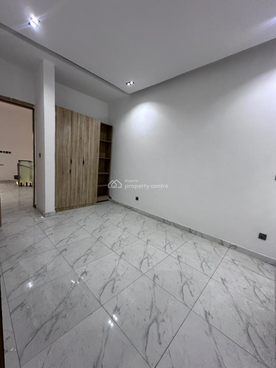 4 Bedroom Semi Detached Duplex, Orchid Estate, Lekki, Lagos, Detached Duplex for Rent