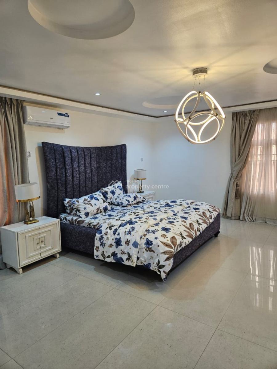 Fullly Furnished 3 Bedroom Flat with a Standard Bq, Lekki Phase 1, Lekki, Lagos, Flat / Apartment for Rent