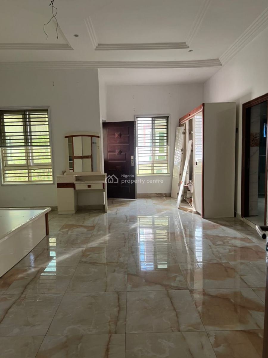 Specious Master Bedroom, Spg Ologolo, Lekki, Lagos, Self Contain (single Rooms) for Rent