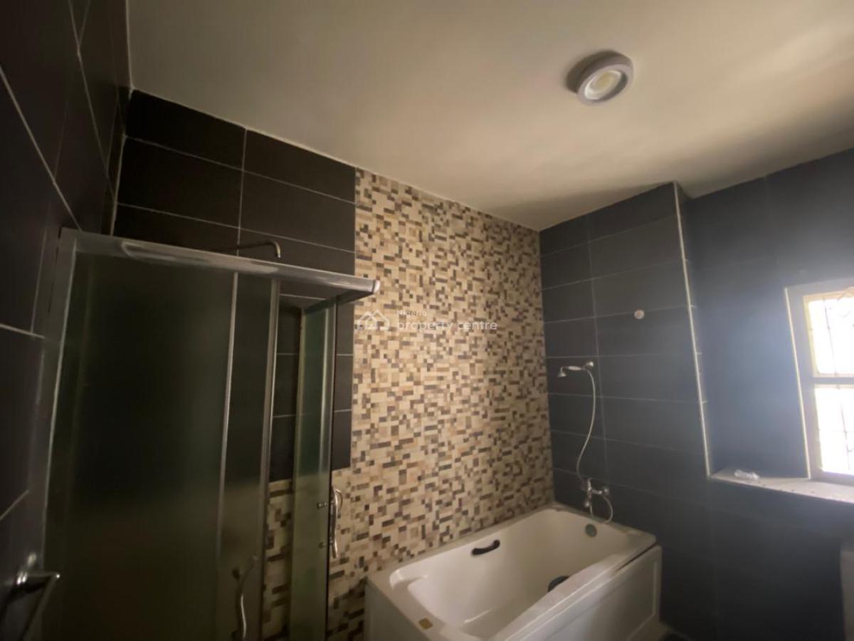 *4bedroom Terrace Duplex with a Bq*, Lekki Phase 1, Lekki, Lagos, Terraced Duplex for Rent