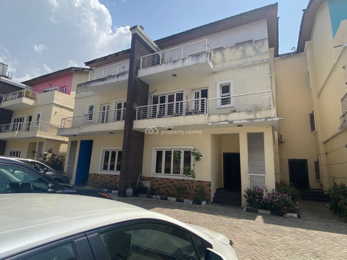 *4bedroom Terrace Duplex with a Bq*, Lekki Phase 1, Lekki, Lagos, Terraced Duplex for Rent