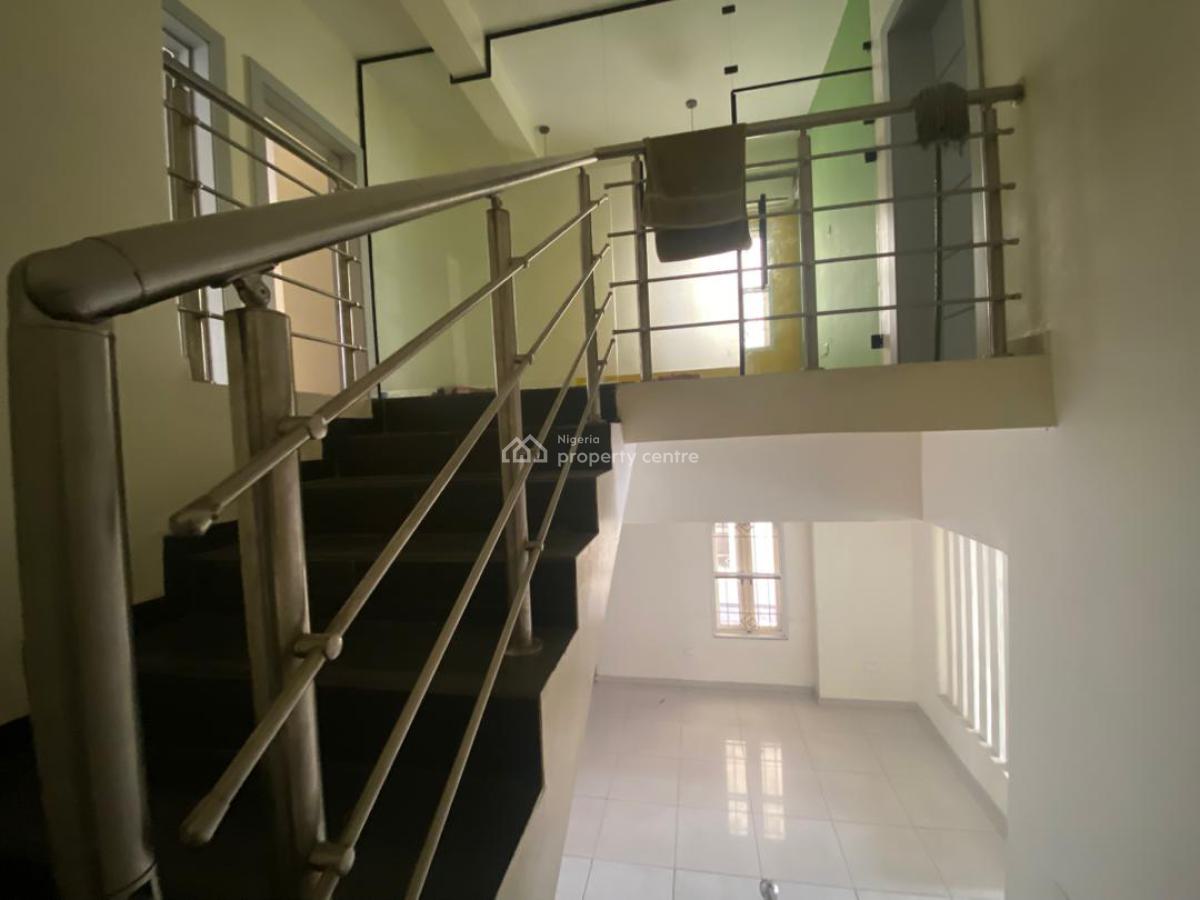 *4bedroom Terrace Duplex with a Bq*, Lekki Phase 1, Lekki, Lagos, Terraced Duplex for Rent
