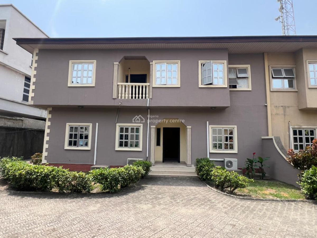 *5 Bedroom Semi Detached Duplex with 2 Bqs*, Lekki Phase 1, Lekki, Lagos, Semi-detached Duplex for Rent
