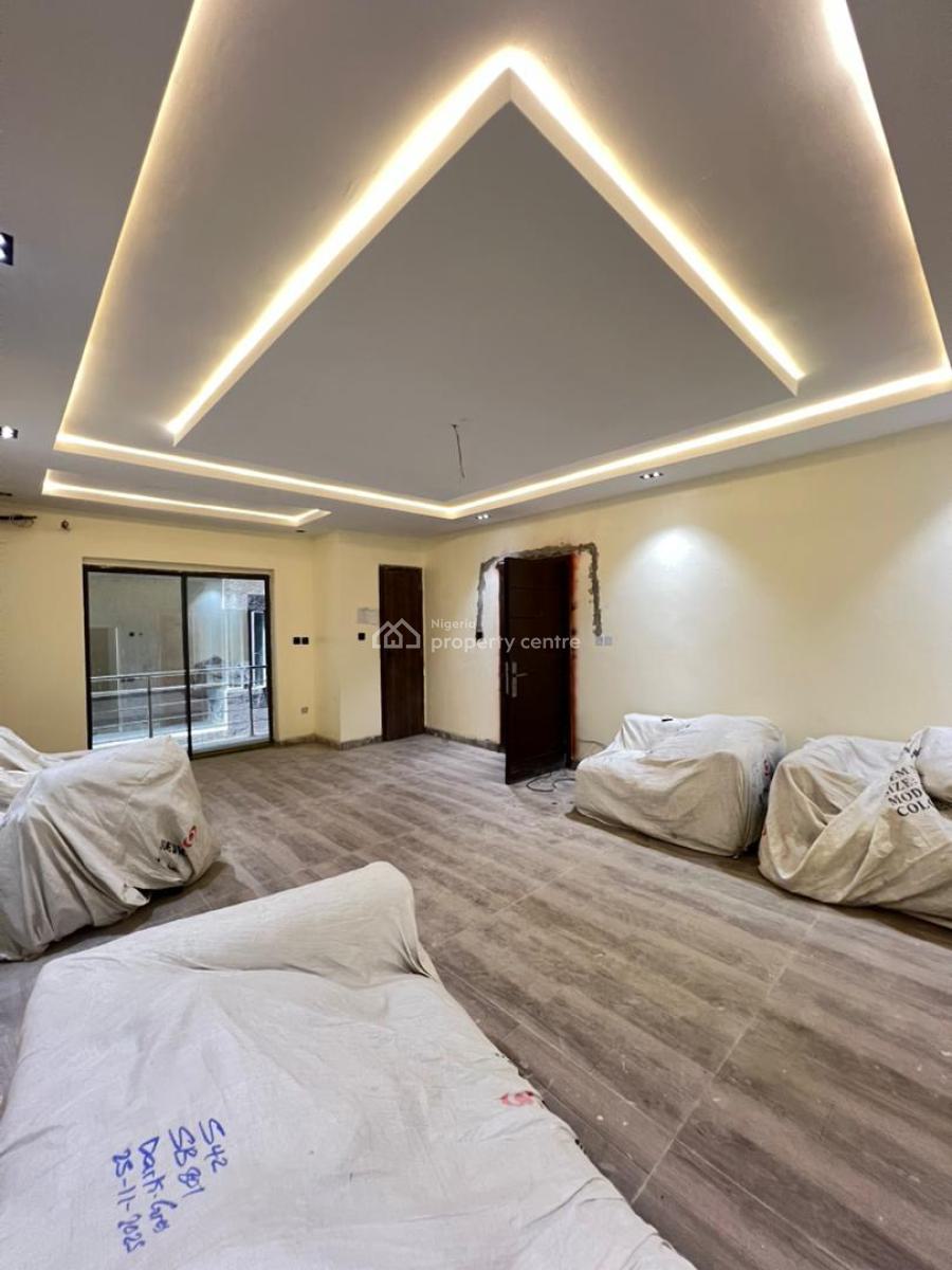 Fancy 2bedroom Apartment with Gym & Elevator in a Secure Estate, Ikate, Lekki, Lagos, Flat / Apartment for Sale