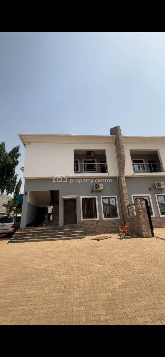 Luxury 3 Bedroom Apartment in Kado, Behind Next Cash and Carry, Kado, Abuja, Flat / Apartment for Rent
