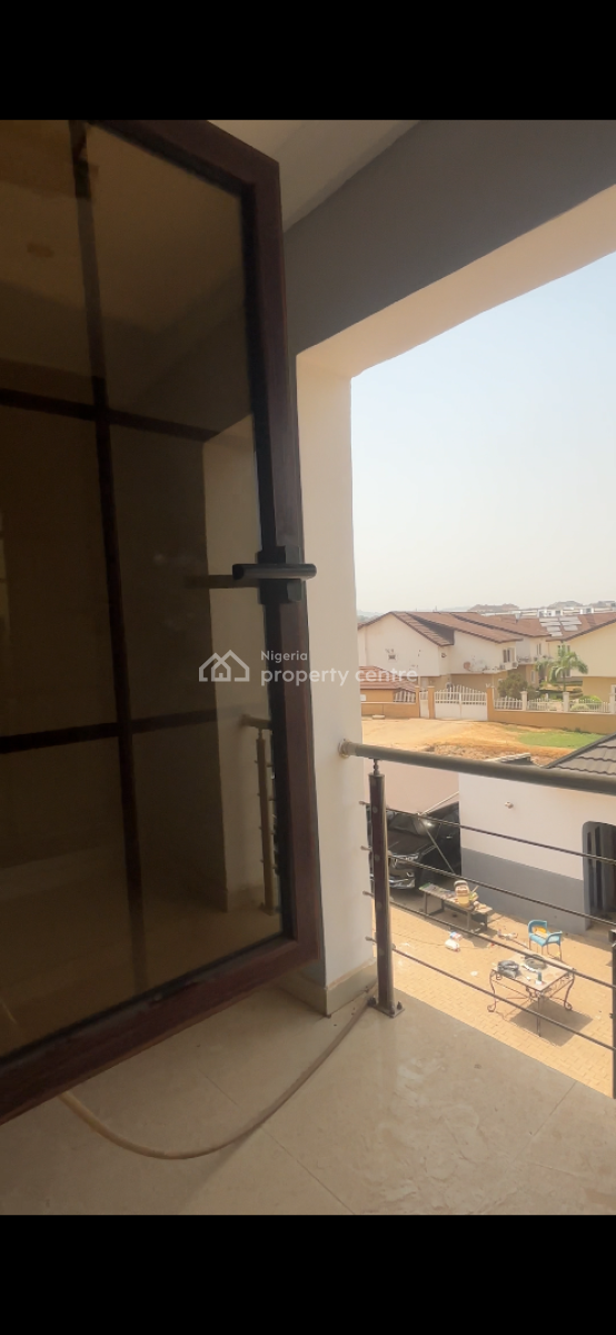 Luxury 3 Bedroom Apartment in Kado, Behind Next Cash and Carry, Kado, Abuja, Flat / Apartment for Rent