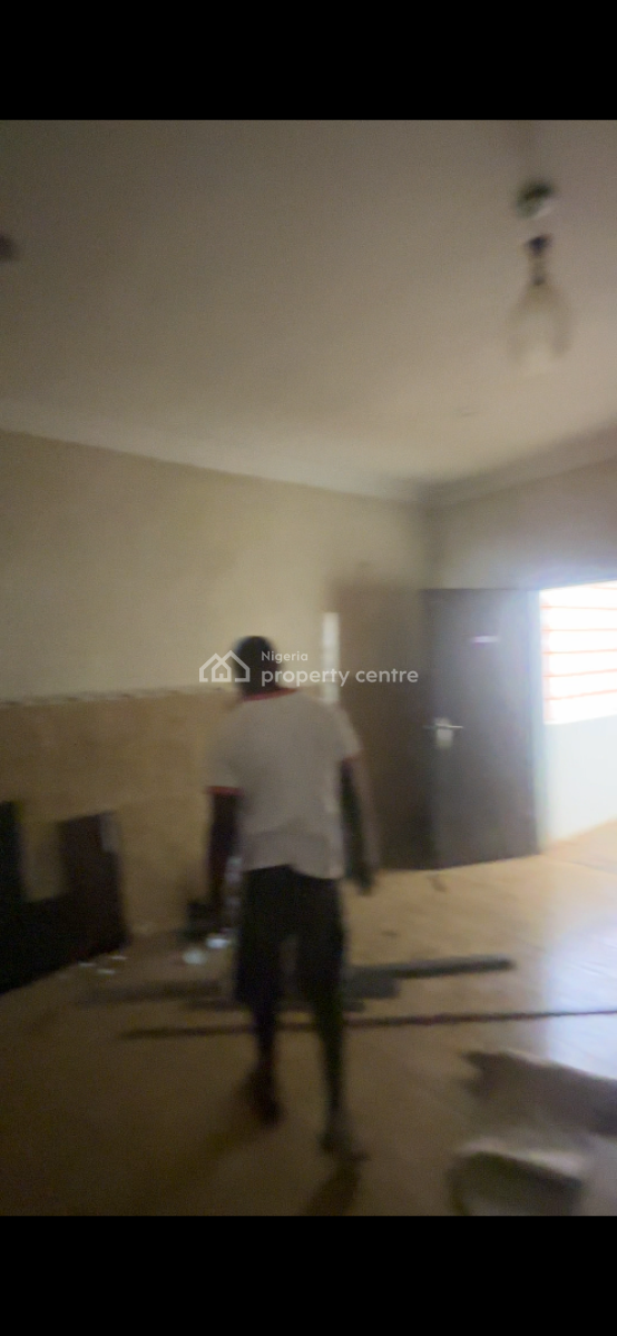 Luxury 3 Bedroom Apartment in Kado, Behind Next Cash and Carry, Kado, Abuja, Flat / Apartment for Rent