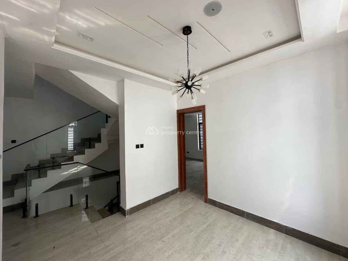 5 Bedroom Fully Detached Duplex with Bq, Lekki Phase 1, Lekki, Lagos, Detached Duplex for Rent