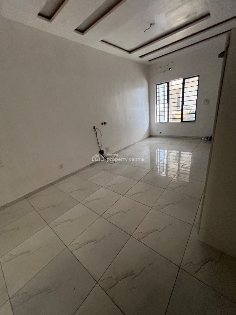 Massive Palour Space in a Shared Apartment (+ Private Kitchen Option), Orchid, Ajah, Lagos, Self Contain (single Rooms) for Rent