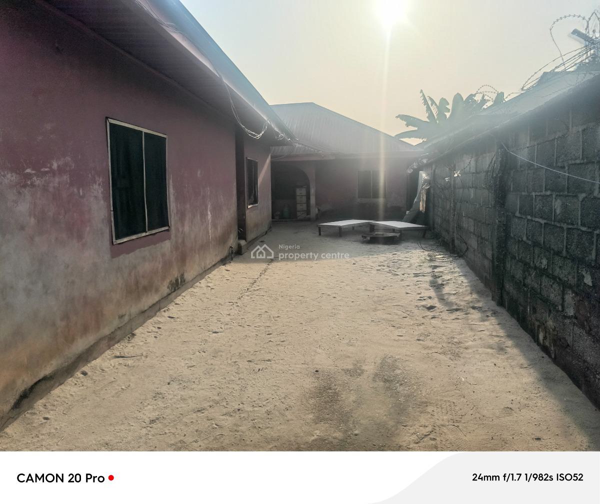 Old 4 Bed Bungalow Plus 2 Unit of 2 Bed Flat, Road 2 Imo Housing By World-bank Housing Estate, New Owerri, Owerri Municipal, Imo, Detached Bungalow for Sale
