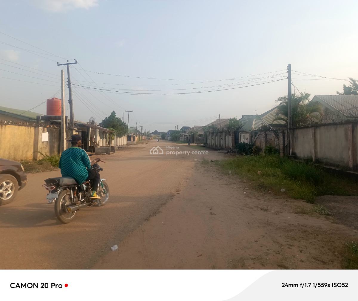 Old 4 Bed Bungalow Plus 2 Unit of 2 Bed Flat, Road 2 Imo Housing By World-bank Housing Estate, New Owerri, Owerri Municipal, Imo, Detached Bungalow for Sale