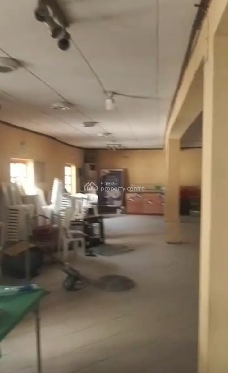 3-bedroom Open Plan Layout (ideal for Corporate/retail Use), Bode Thomas, Surulere, Lagos, Commercial Property for Rent