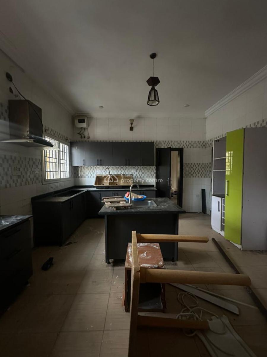 Luxury 5-bedroom Terrace Duplex with Pool & Gym, Osapa, Lekki, Lagos, Detached Duplex for Rent