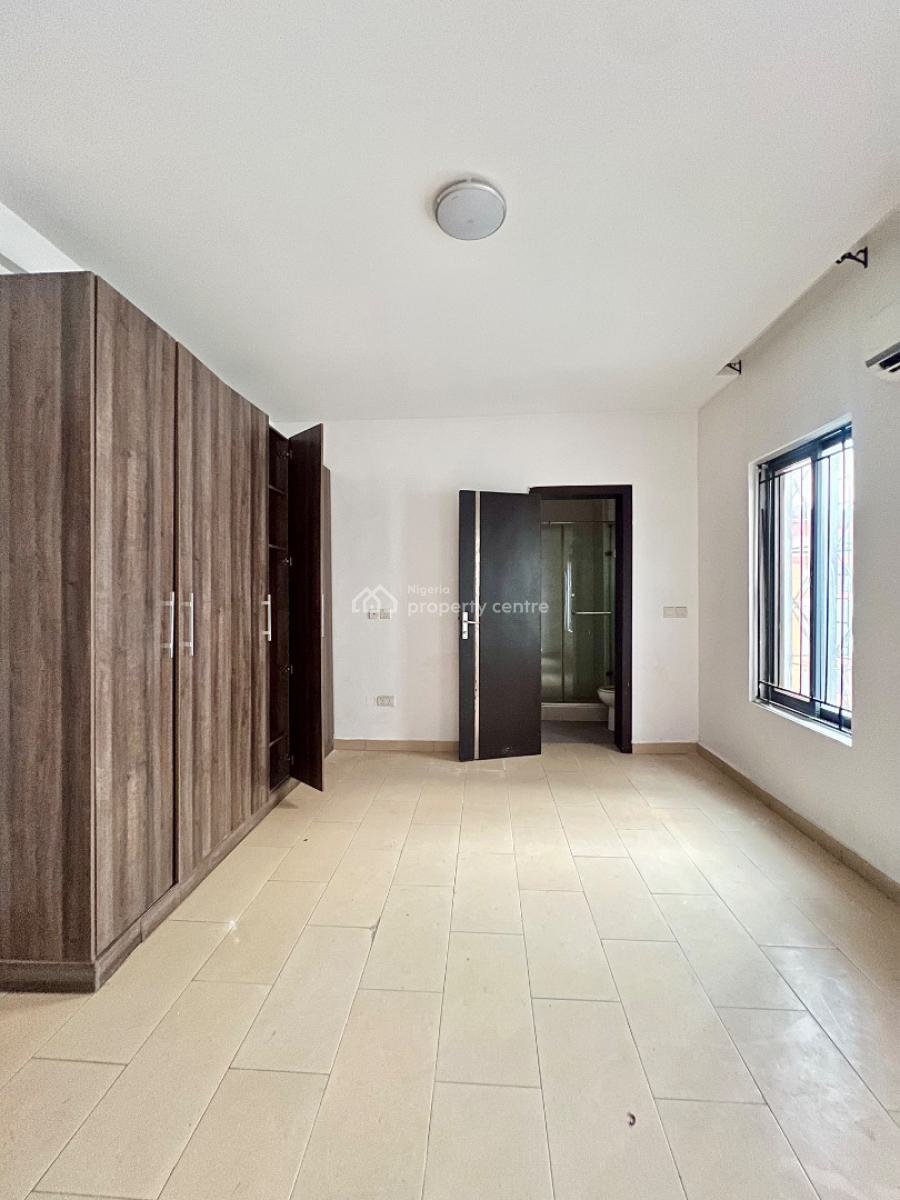 Exquisite 3 Bedroom Apartment + a Room Bq, Off Busola Durosinmi Etti, Lekki Phase 1, Lekki, Lagos, Flat / Apartment for Rent