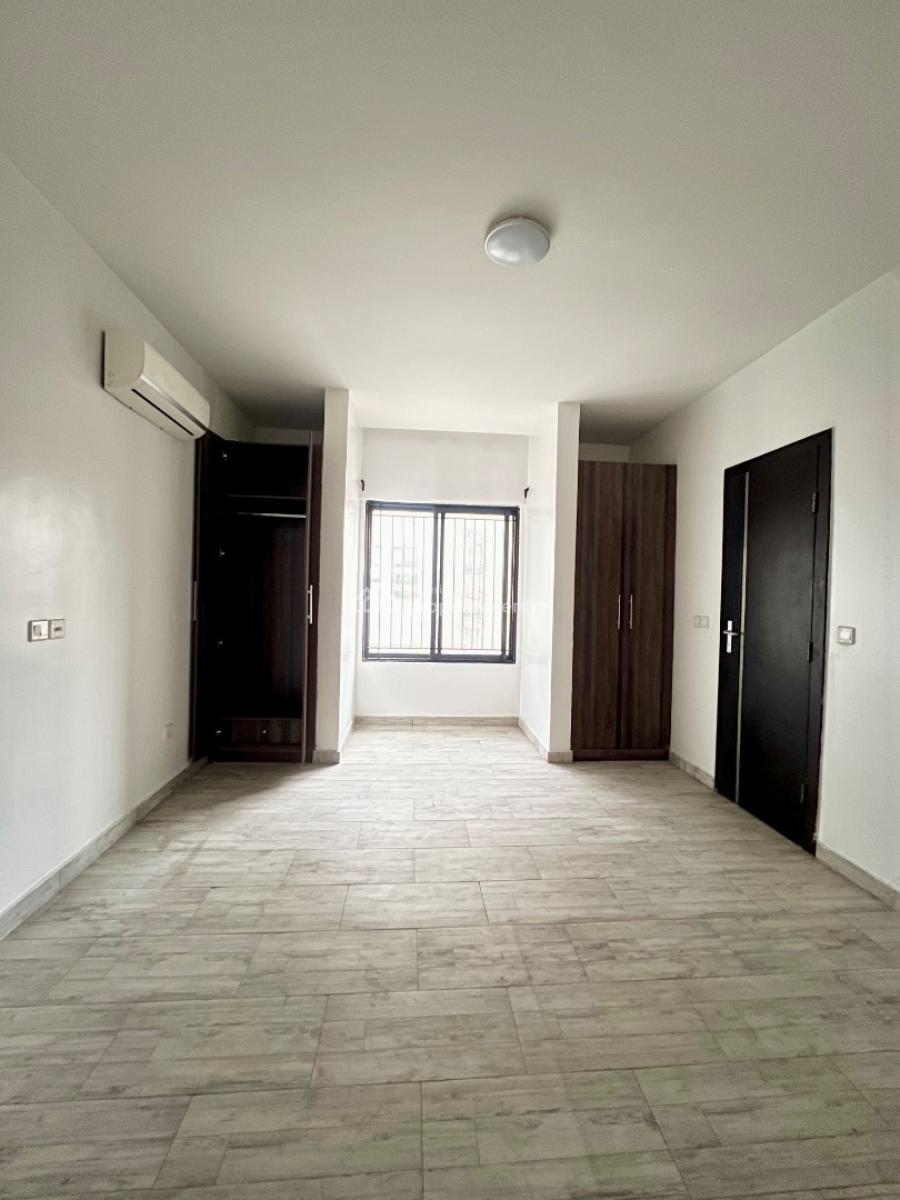 Exquisite 3 Bedroom Apartment + a Room Bq, Off Busola Durosinmi Etti, Lekki Phase 1, Lekki, Lagos, Flat / Apartment for Rent