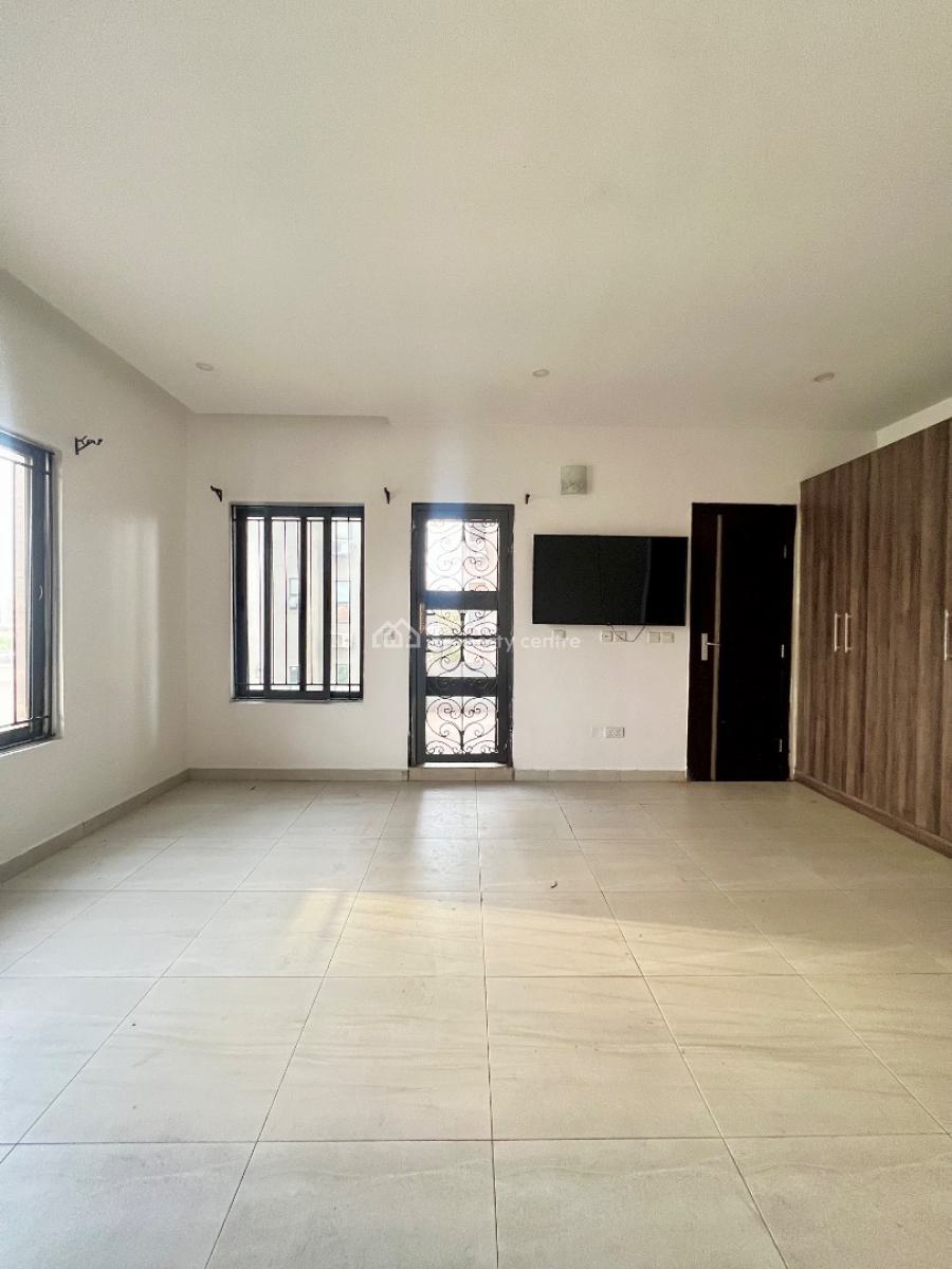 Exquisite 3 Bedroom Apartment + a Room Bq, Off Busola Durosinmi Etti, Lekki Phase 1, Lekki, Lagos, Flat / Apartment for Rent