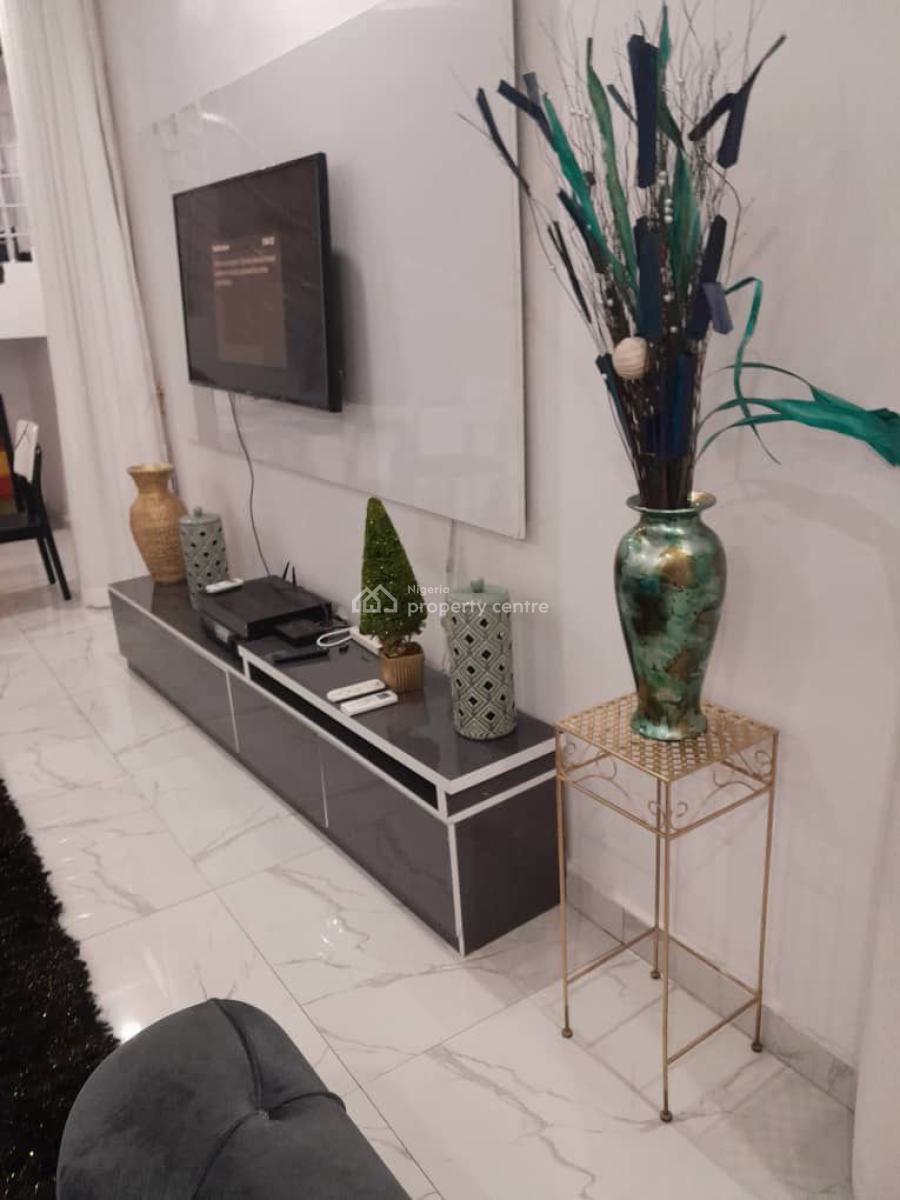 3bedroom Duplex at Ikota Gra Lekki Lagos, Ikota Gra Lekki Lagos, Ikota, Lekki, Lagos, Semi-detached Duplex Short Let