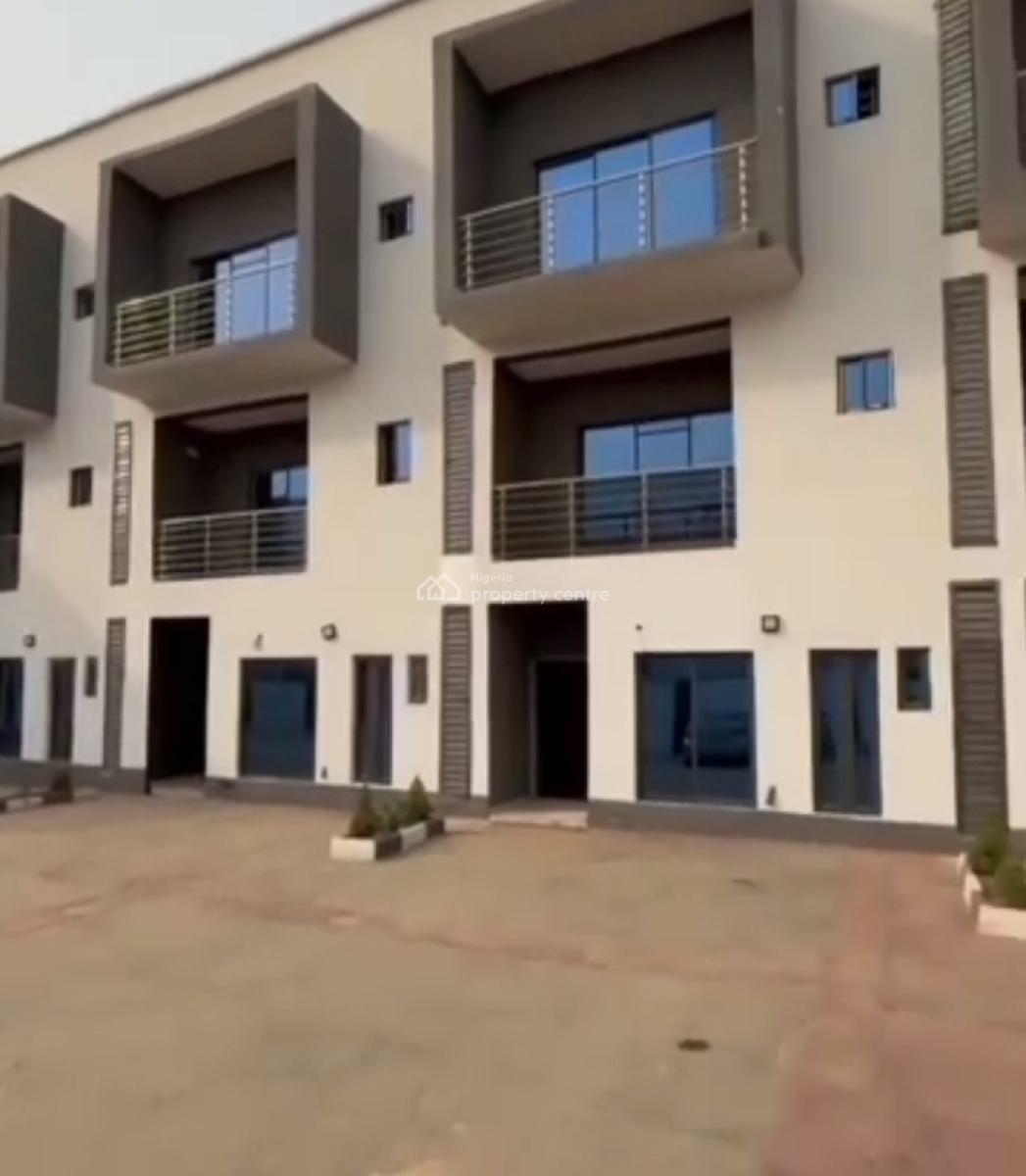 Brand New 4 Bedroom Terrace Duplex + 1 Bq, Gaduwa, Abuja, Terraced Duplex for Rent
