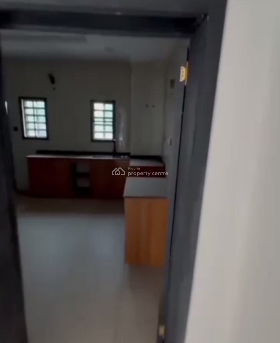 Brand New 4 Bedroom Terrace Duplex + 1 Bq, Gaduwa, Abuja, Terraced Duplex for Rent