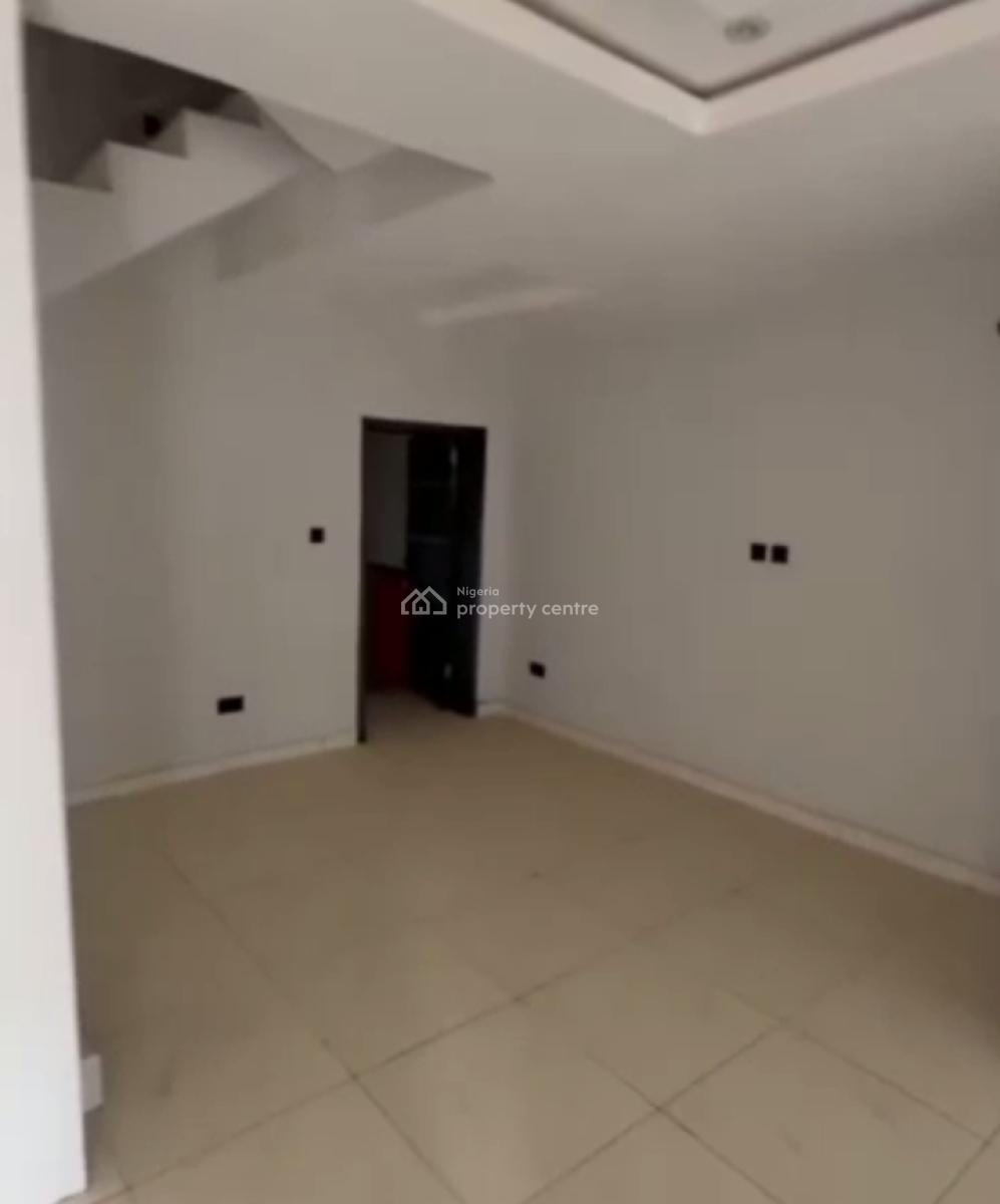 Brand New 4 Bedroom Terrace Duplex + 1 Bq, Gaduwa, Abuja, Terraced Duplex for Rent
