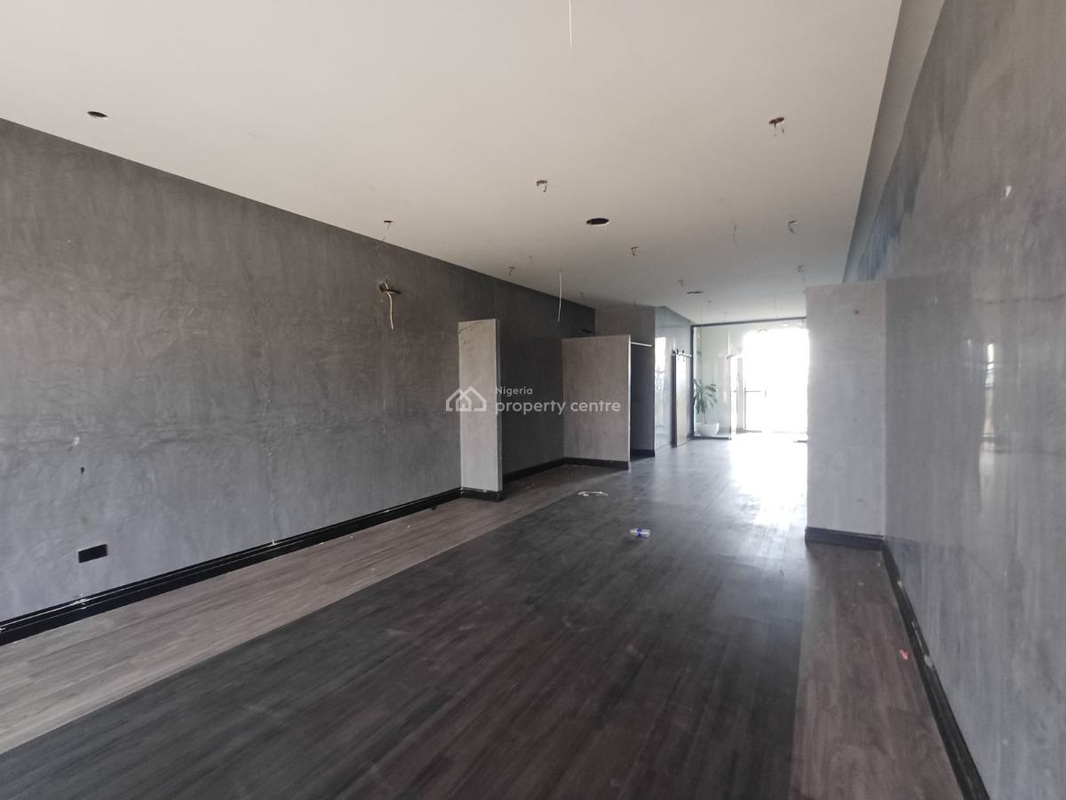 66sqm Shop / Office Space on The Third Floor, Wuse 2, Abuja, Shop for Rent