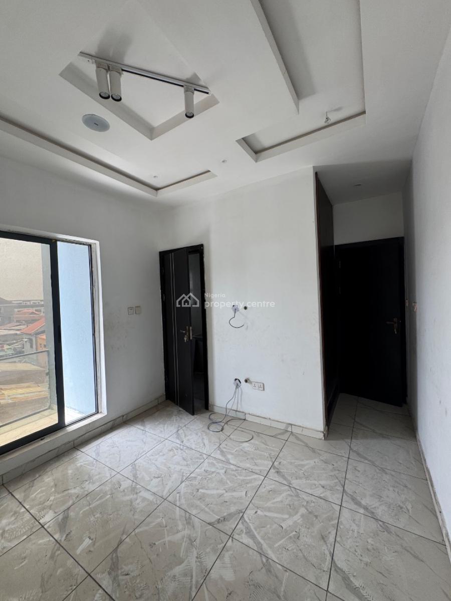 Two (2) Bedroom Apartment, Ologolo, Lekki, Lagos, Flat / Apartment for Rent