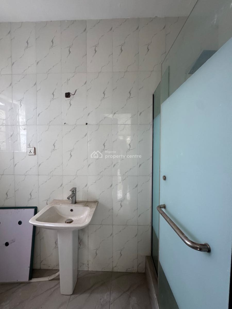 Two (2) Bedroom Apartment, Ologolo, Lekki, Lagos, Flat / Apartment for Rent