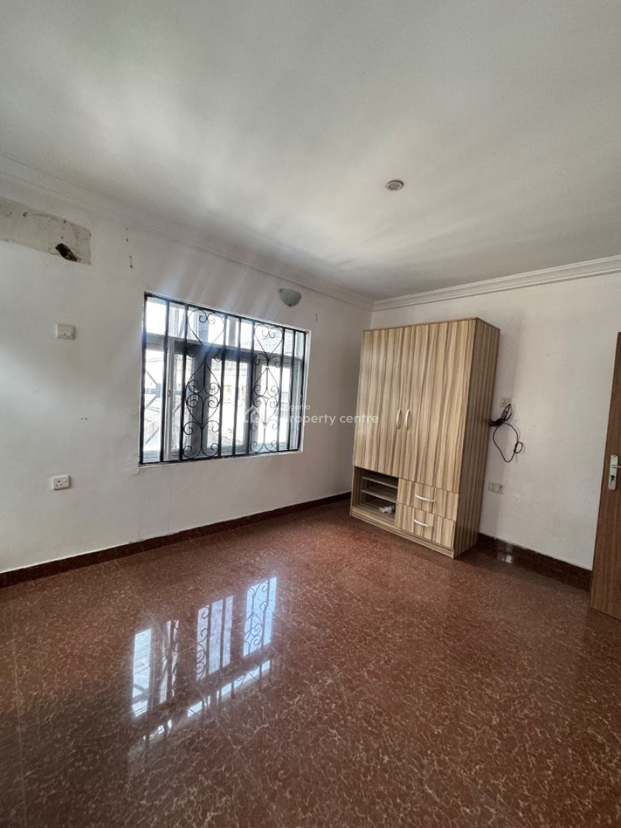 Decent 2bedroom Terrace Duplex, Lekki Phase 1, Lekki, Lagos, Terraced Duplex for Rent
