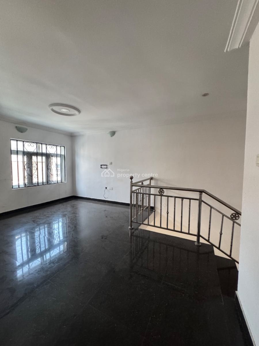Decent 2bedroom Terrace Duplex, Lekki Phase 1, Lekki, Lagos, Terraced Duplex for Rent