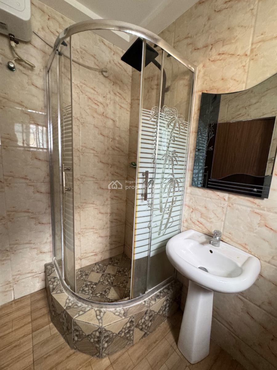 Decent 2bedroom Terrace Duplex, Lekki Phase 1, Lekki, Lagos, Terraced Duplex for Rent