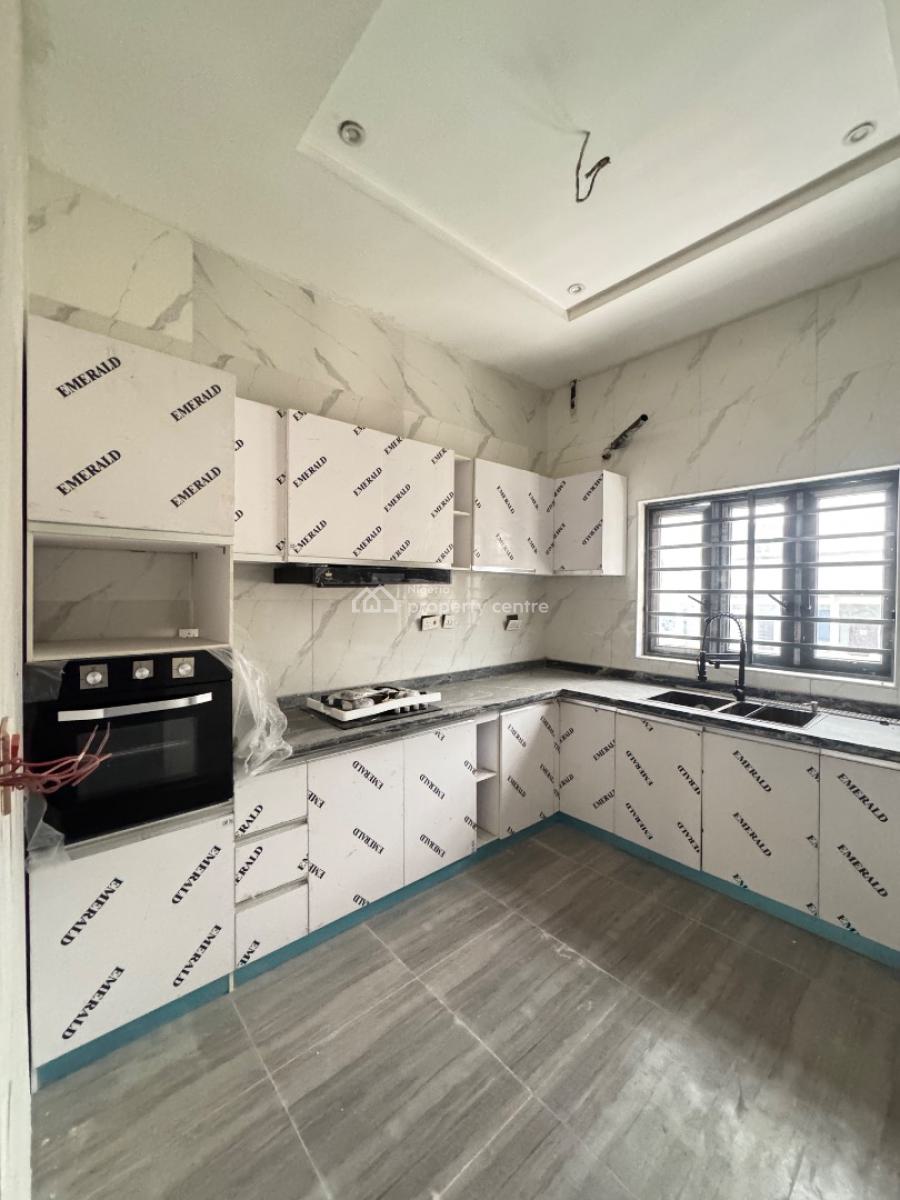 Three (3) Bedroom Duplex, Ologolo, Lekki, Lagos, Flat / Apartment for Rent
