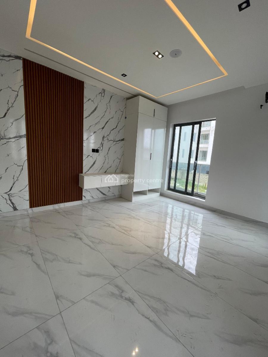 Beautiful (2) Bedroom Apartment with Pool & Gym, Ikate, Lekki, Lagos, Flat / Apartment for Rent