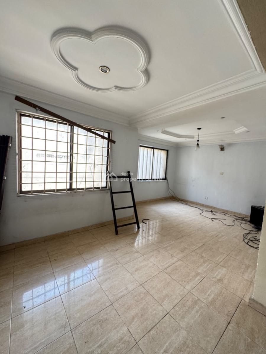 Decent and Spacious 5bedroom Semi Detached Duplex, Lekki Phase 1, Lekki, Lagos, Office Space for Rent