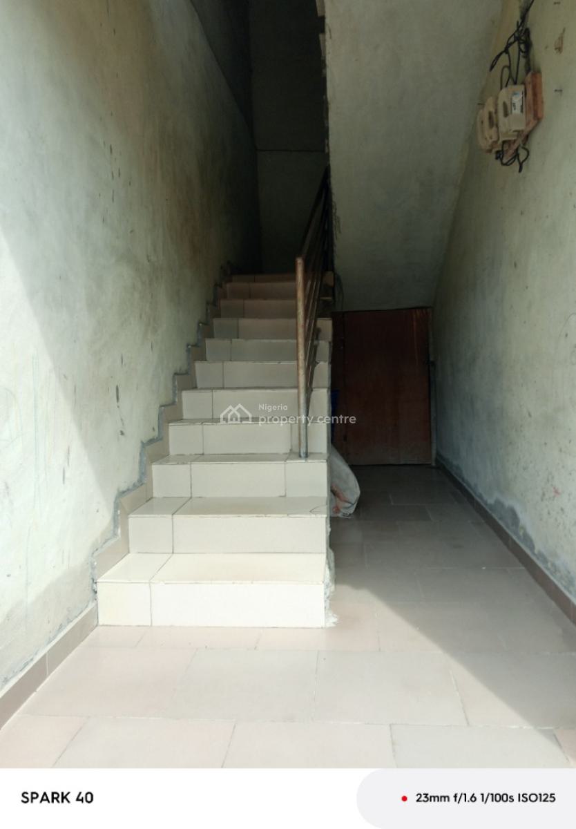 Spacious Miniflat Upstairs Apartment., Shalom Estate Awoyaya New Road., Awoyaya, Ibeju Lekki, Lagos, Mini Flat (room and Parlour) for Rent