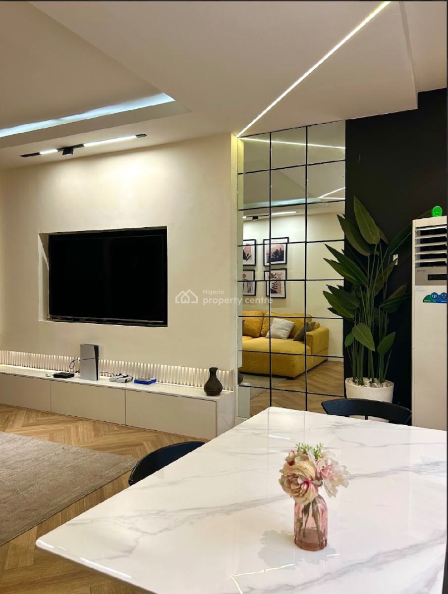 Cozy 2 Bedroom Apartment with Ps5, Qmb Road, Lekki Phase 1 Right, Lekki Phase 1, Lekki, Lagos, Flat / Apartment Short Let