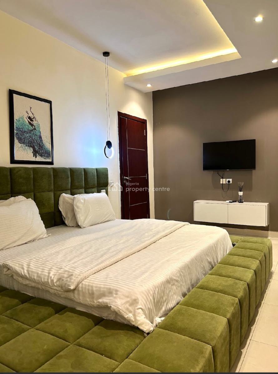 Cozy 2 Bedroom Apartment with Ps5, Qmb Road, Lekki Phase 1 Right, Lekki Phase 1, Lekki, Lagos, Flat / Apartment Short Let