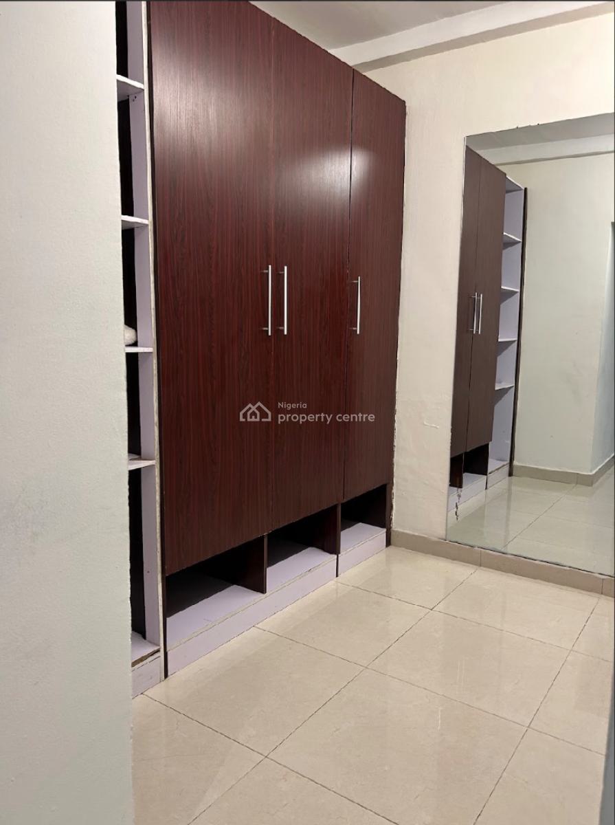 Cozy 2 Bedroom Apartment with Ps5, Qmb Road, Lekki Phase 1 Right, Lekki Phase 1, Lekki, Lagos, Flat / Apartment Short Let