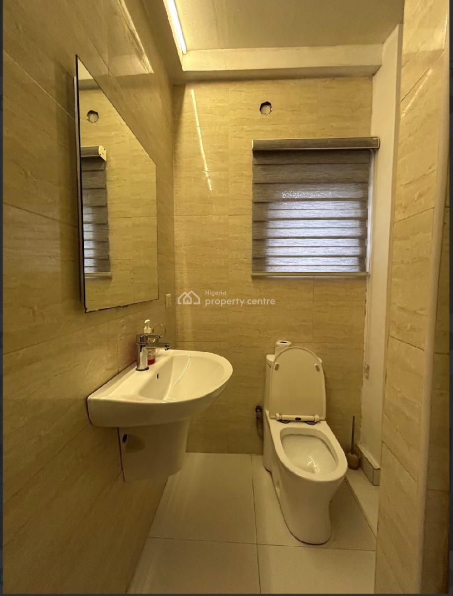 Cozy 2 Bedroom Apartment with Ps5, Qmb Road, Lekki Phase 1 Right, Lekki Phase 1, Lekki, Lagos, Flat / Apartment Short Let