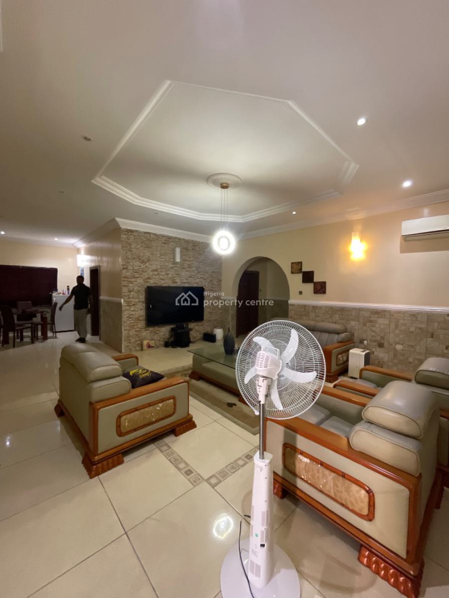 3 Bedroom Apartment with a Bq, Parkview, Ikoyi, Lagos, Flat / Apartment for Rent