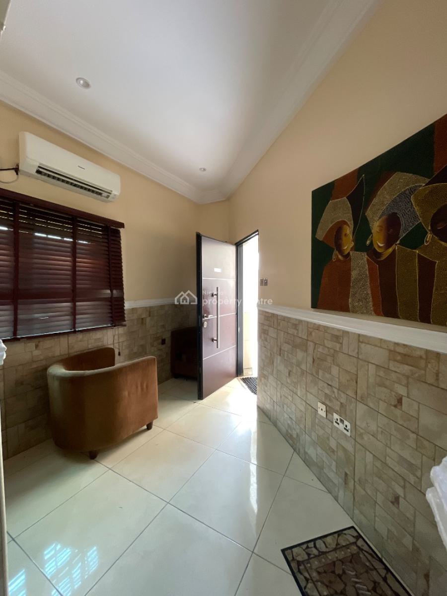 3 Bedroom Apartment with a Bq, Parkview, Ikoyi, Lagos, Flat / Apartment for Rent