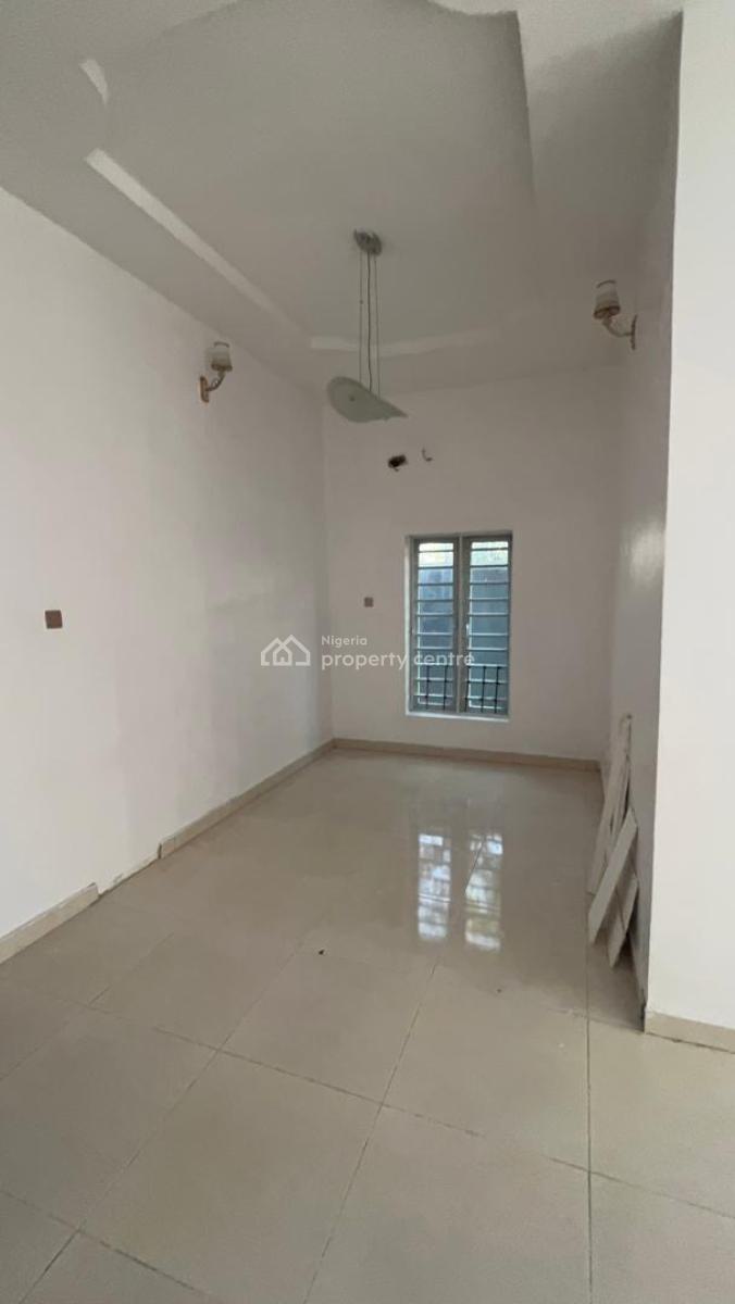 Standard 4 Bedroom Semi-detached Duplex, with Bq in a Secure Estate, Sangotedo, Ajah, Lagos, Semi-detached Duplex for Rent