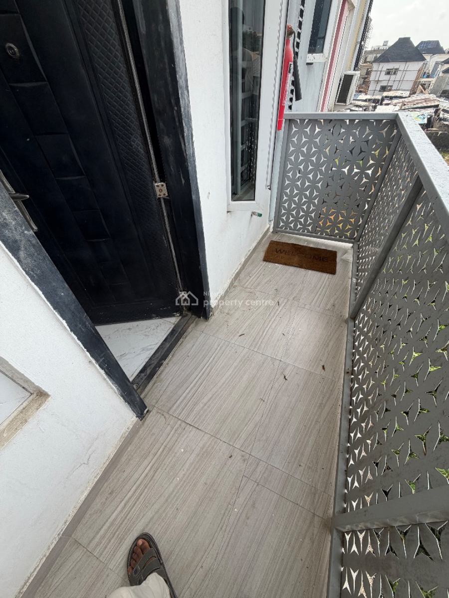 Lovely Fully Serviced 1 Bedroom, Alpha Beach Road, Lekki, Lagos, Mini Flat (room and Parlour) for Rent