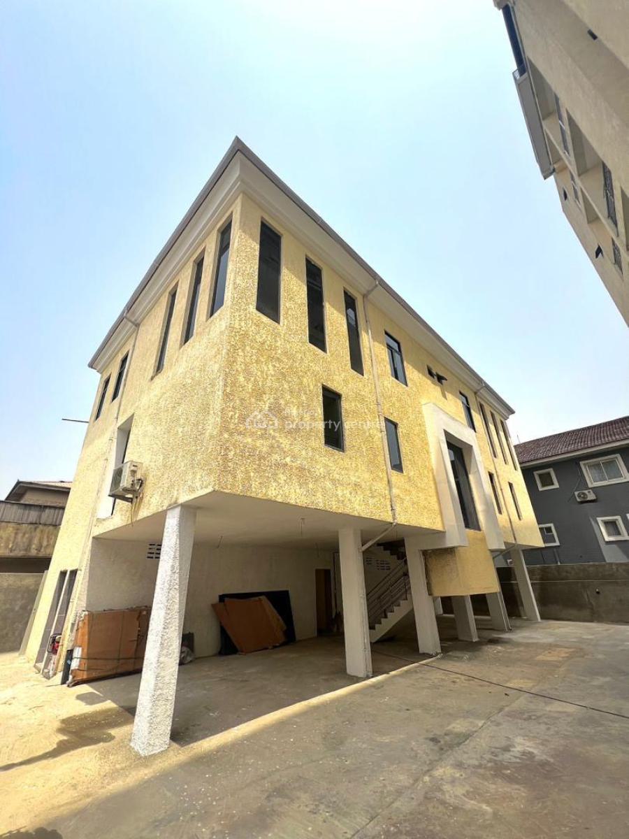 Luxury 3bedroom Maisonette with Pool & Elevator in a Secure Estate, Victoria Island, Victoria Island (vi), Lagos, Flat / Apartment for Sale