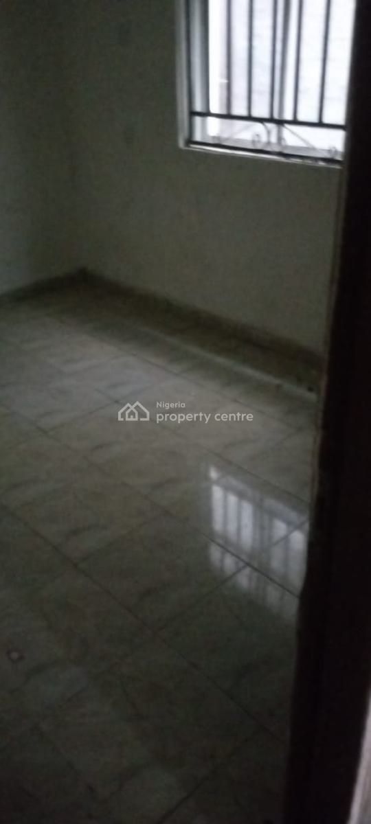 Used Mini Flat Downstairs Apartment with P.o.p, Awoyaya New Road Gbetu, Awoyaya, Ibeju Lekki, Lagos, Mini Flat (room and Parlour) for Rent