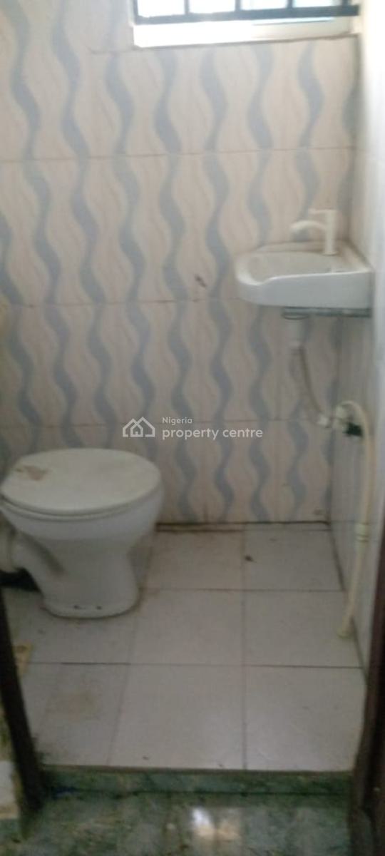 Used Mini Flat Downstairs Apartment with P.o.p, Awoyaya New Road Gbetu, Awoyaya, Ibeju Lekki, Lagos, Mini Flat (room and Parlour) for Rent
